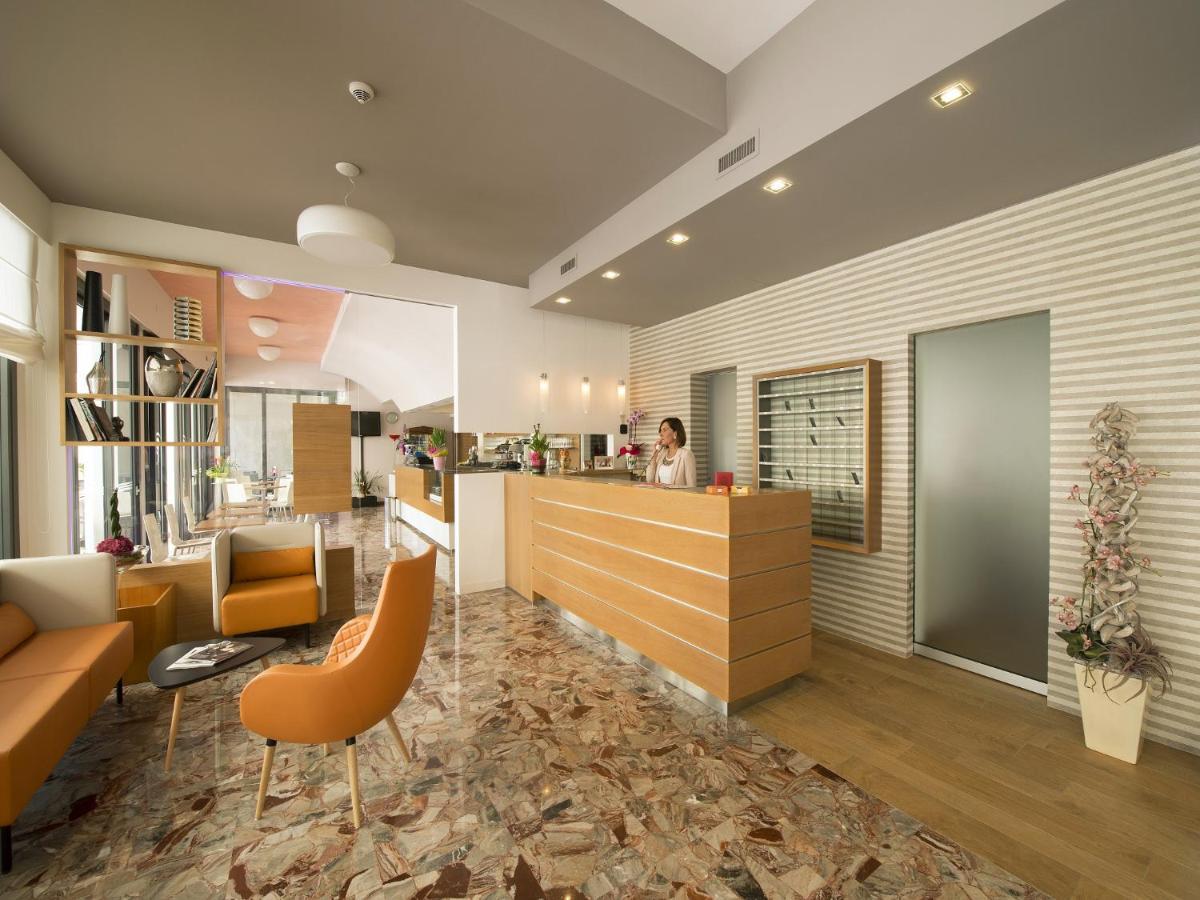Hotel Pillon Bibione Exteriér fotografie