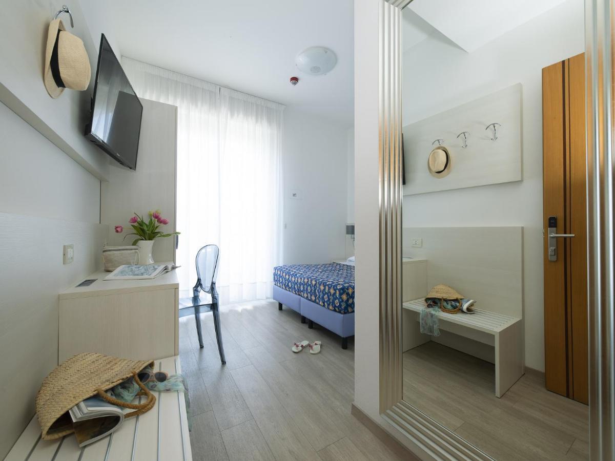 Hotel Pillon Bibione Exteriér fotografie