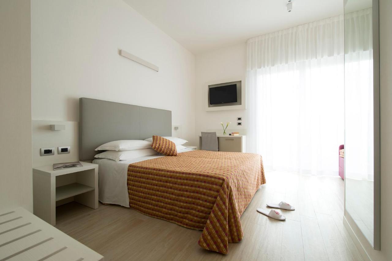 Hotel Pillon Bibione Exteriér fotografie